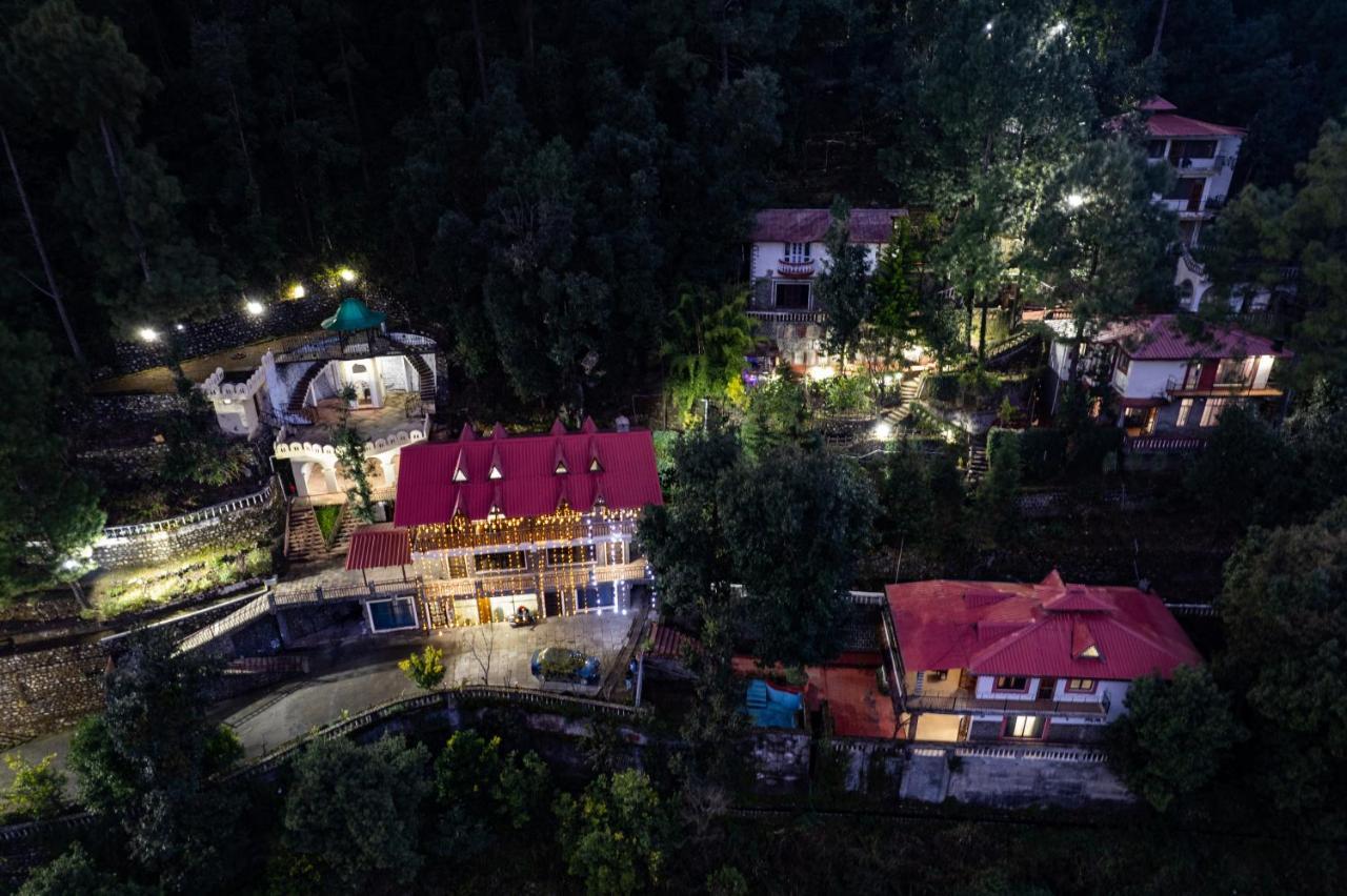 The Canadian Woods Resort Nainital Buitenkant foto