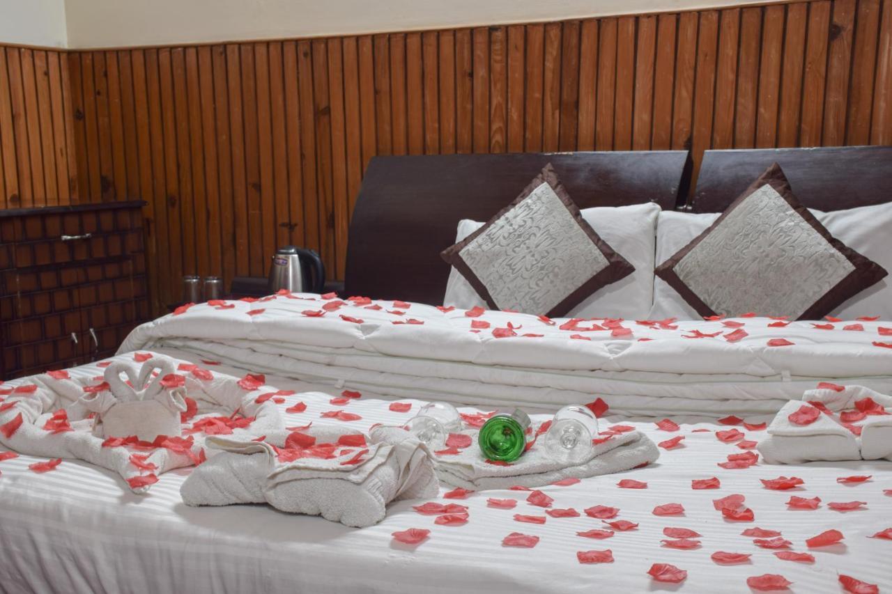 The Canadian Woods Resort Nainital Buitenkant foto